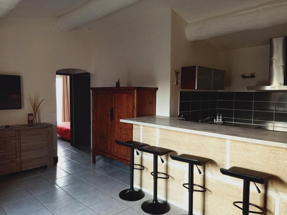 Mas La Farelle Gite, Fitness & Salle De Jeux Gratuite & Spa En Supplement Nimes Exterior photo